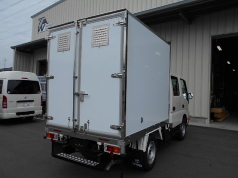 野犬捕獲車