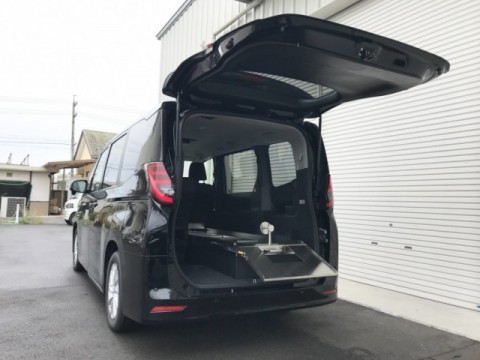 霊柩車