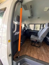 スライドドア連動ステップ　トヨタ車体